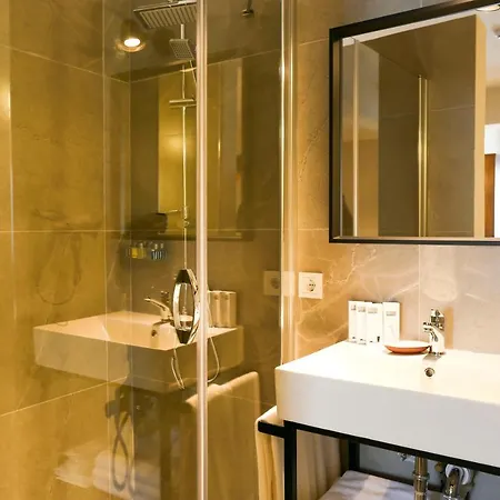 Ramiz Alaçatı * Çeşme