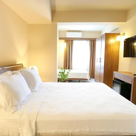 Ramiz Alacati Hotel Çeşme